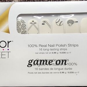 Color Street Sports Theme Nail Strips - Black and White